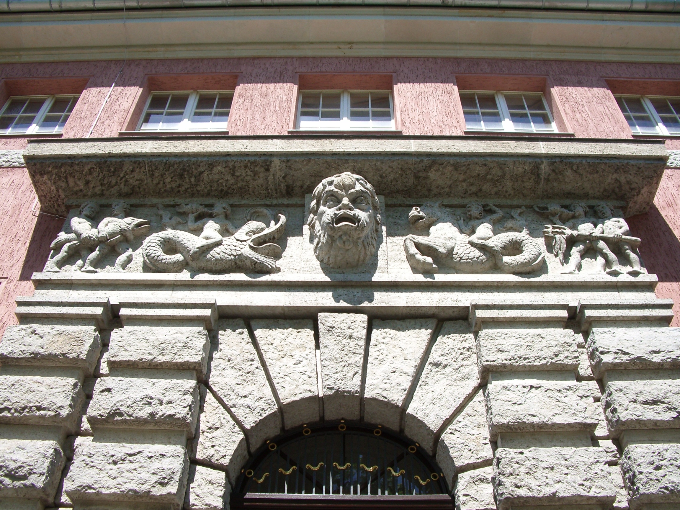 Genießen Sie Ihre Weiterbildung im historischen Ambiente in der Potsdamer Innenstadt, nahe dem Park Sanssouci!